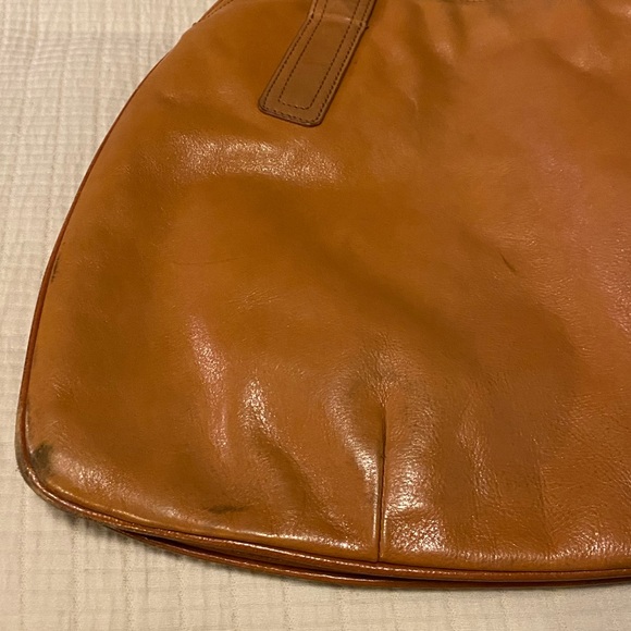 HOBO soft tan/brown leather shoulder bag purse - Picture 7 of 7